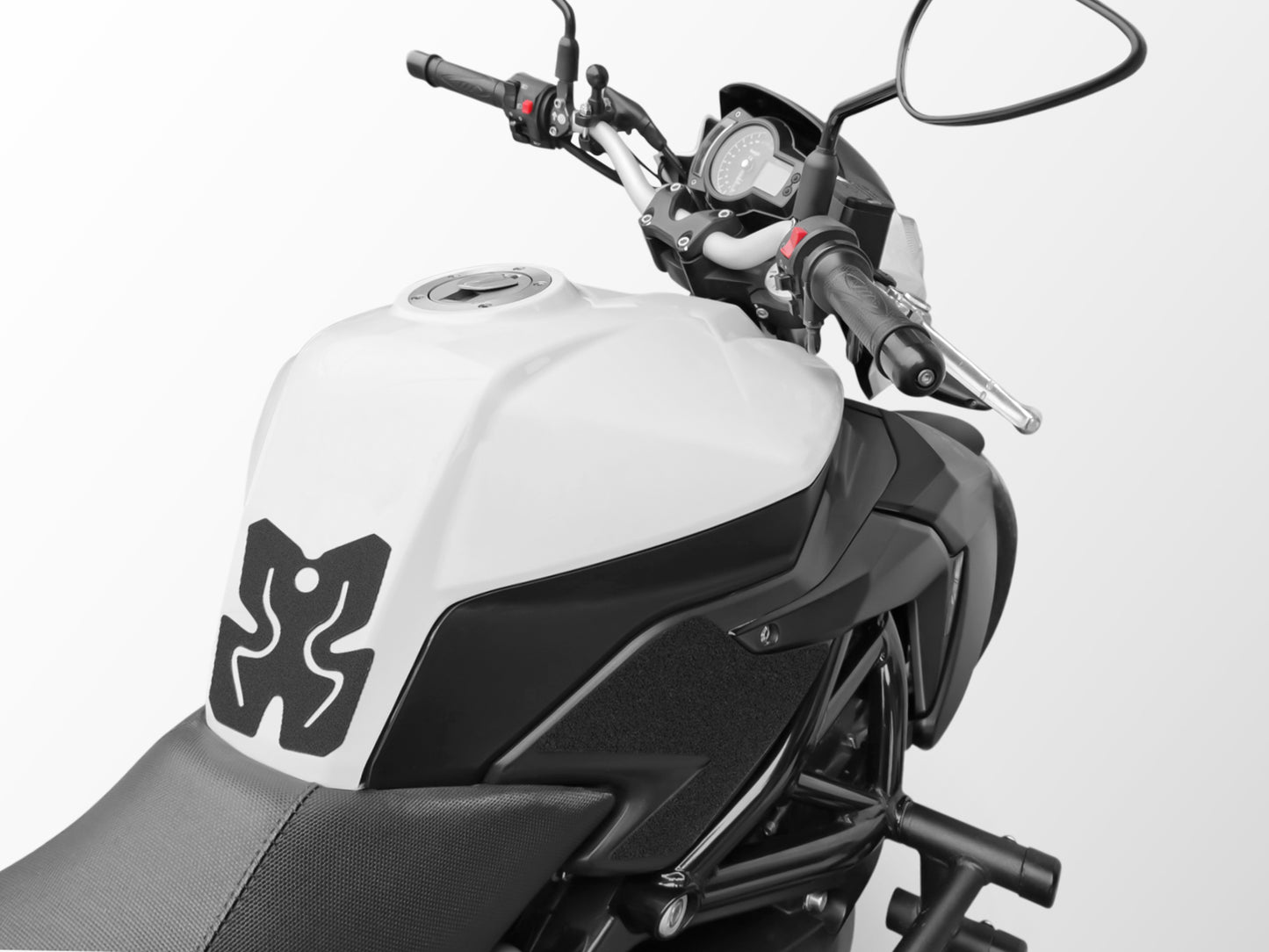 Wolfline Motorcycle Accessories Anti Slip Tank Pad Stickers Side Gas Tank Pad Knee Grip Decals Protection For BENELLI BN600 TNT600 BN TNT 600 2013 2014 2015 2016 2017 2018