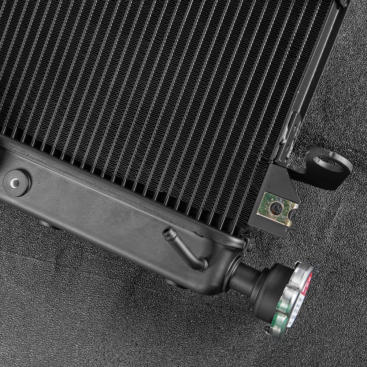 Motorcycle Engine Radiator Cooling Part For Yamaha YZF-R1 YZF-R1M YZF R1 R1M 2015-2023 Cooler Water Tank Grille Guard Accessories 2016 2017 2018 2019 2020 2021 2022